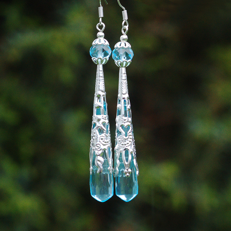 Lehké tyrkysové kornouty