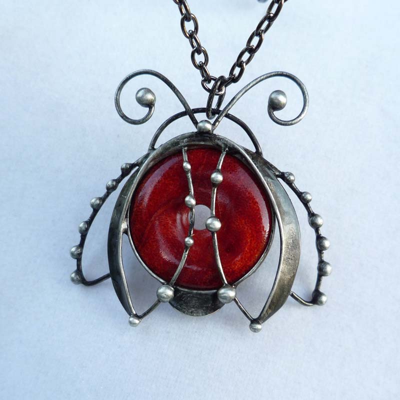 Beruška...korál houbový