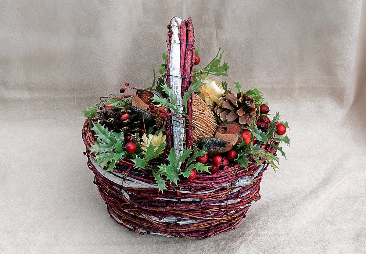 Karkulčin ;-) košíček se sušinou.