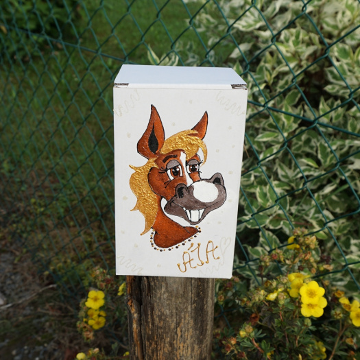 Krabička s kresbou