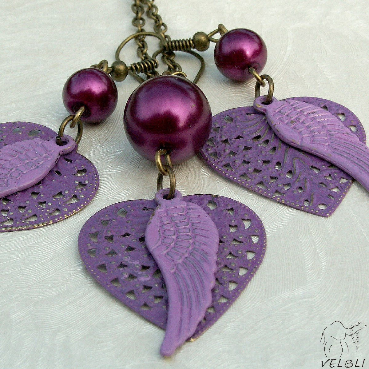 Křídla a srdce andělů