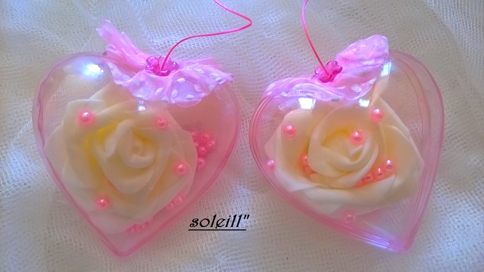 Závěsná romantická srdíčka 