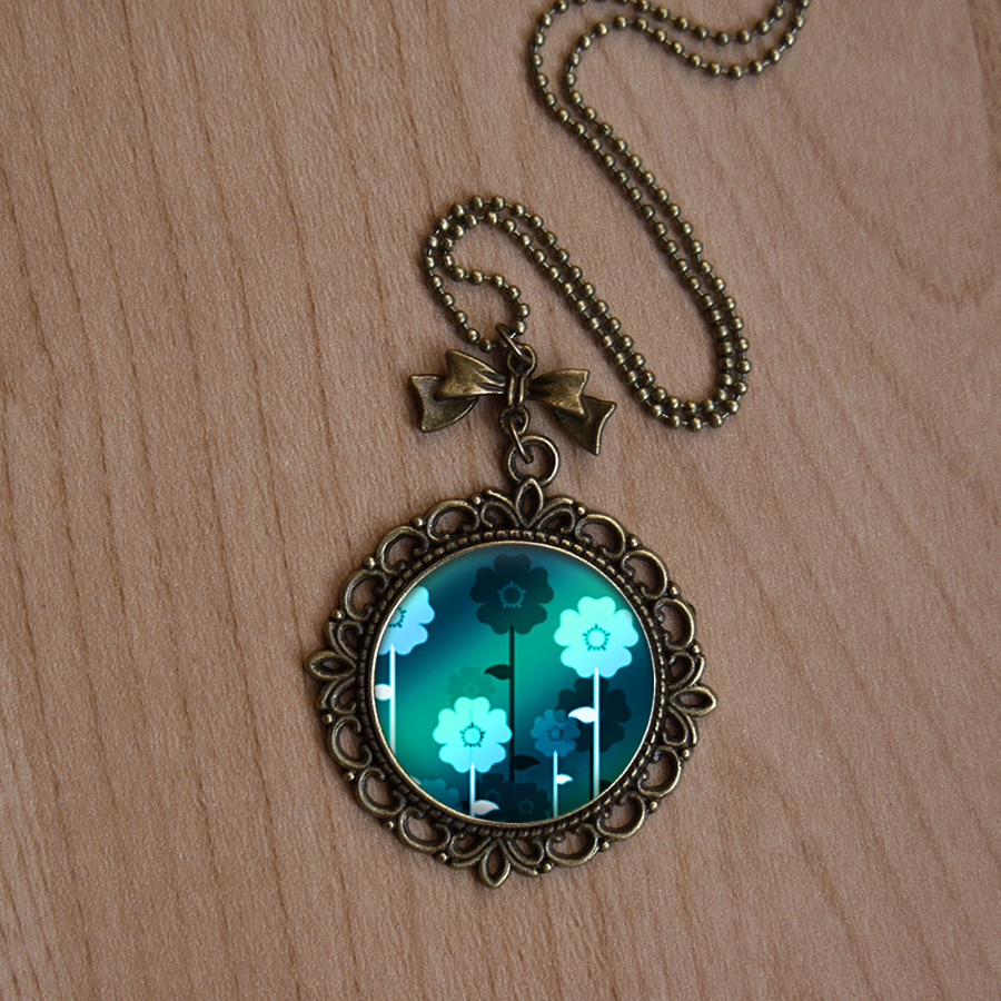 Vintage přívěsek - Kvést za soumraku