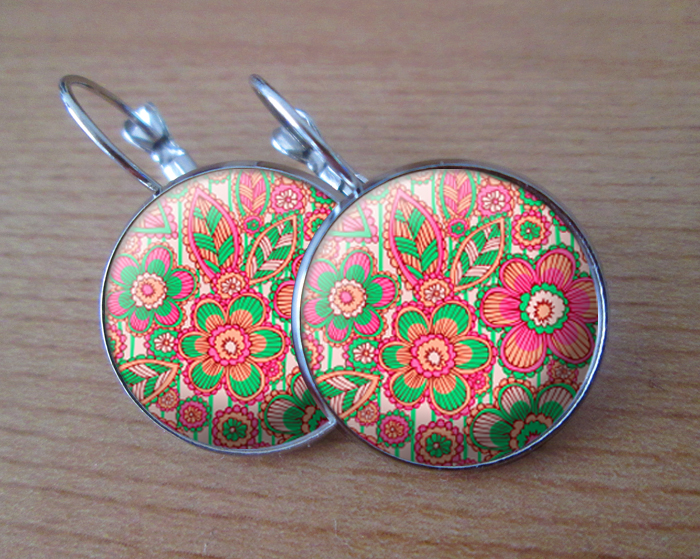 COOL VISACÍ NÁUŠNICE - Květinkové