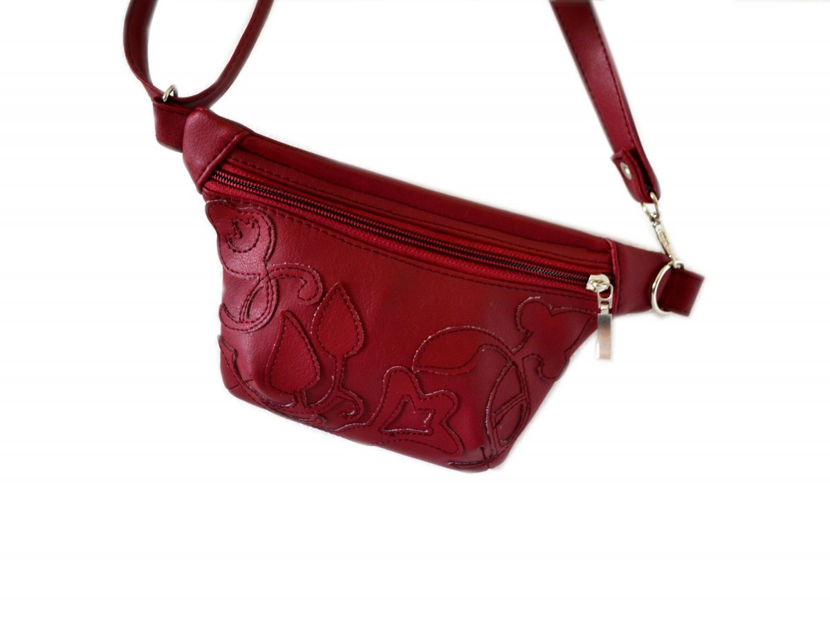 Ledvinka MINI KAPSIČKA 5