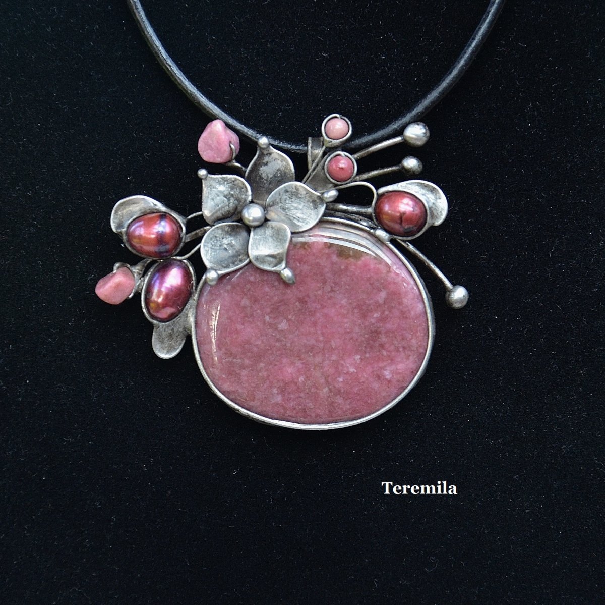 Ochrana - lepidolit, perla