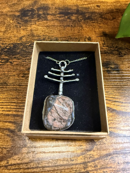 LIBERIT náhrdelník rybí kost