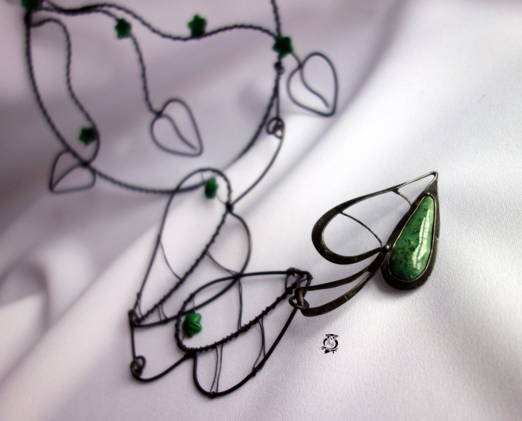 Drátovaný závěs...Listí