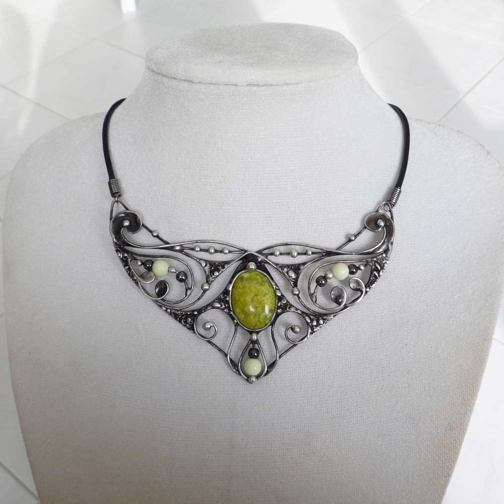 Citrusy - lizardit,hematit,serpentin