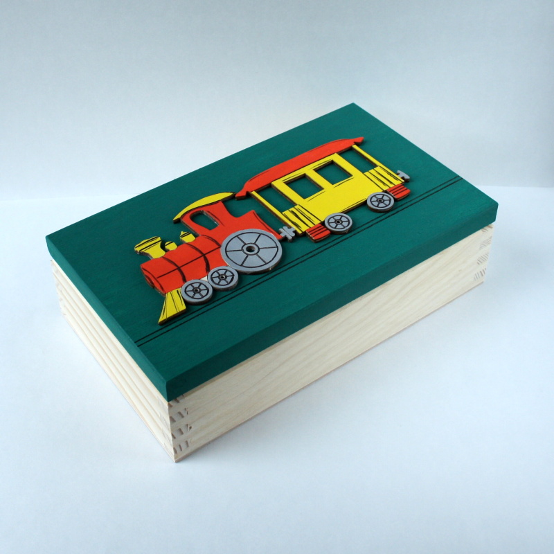 Dřevěná krabice s vláčkem