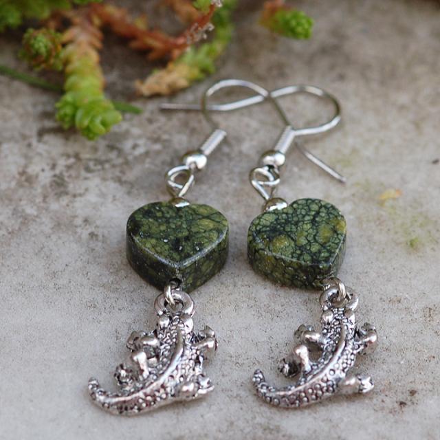 Ještěrky se serpentinitovými srdíčky