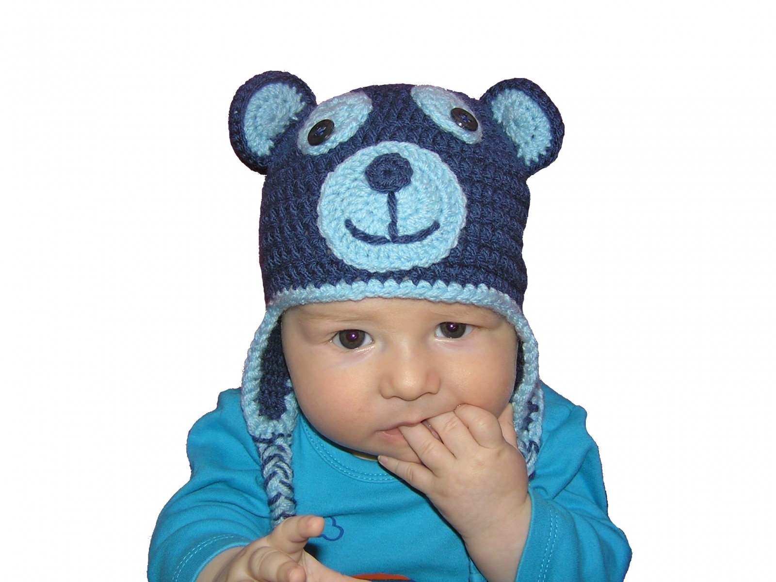 Háčkovaná ušanka MEDVĚD