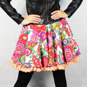 FuFu sukně květovaná1 s meruňkovou spodničkou