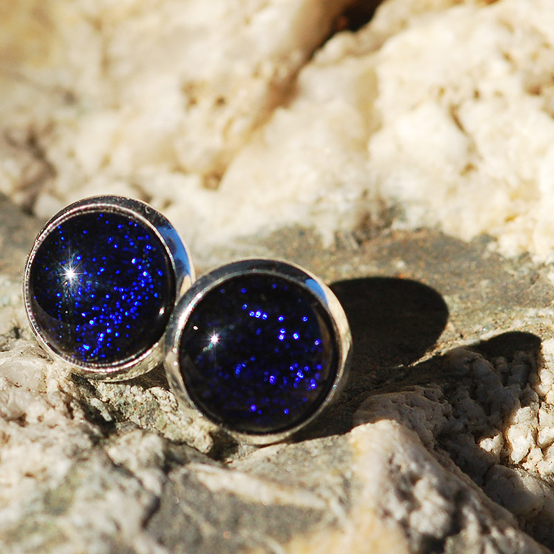 Dichroické puzety č. 2