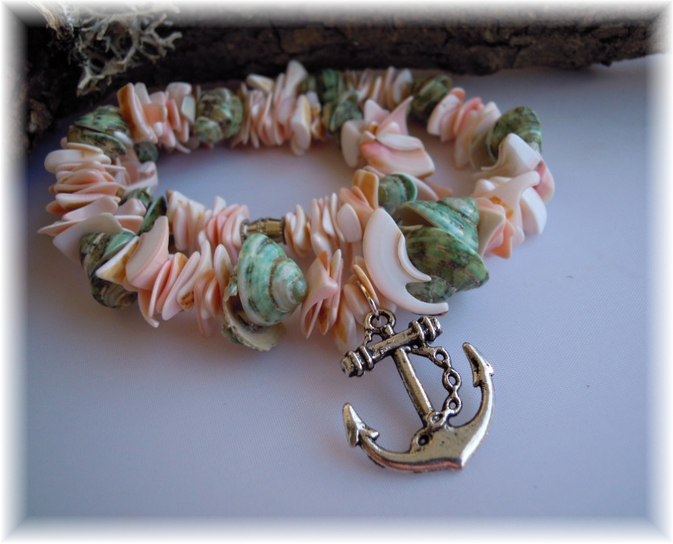 Náhrdelník mušličkový 2