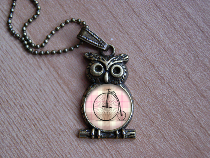 Sovička - přívěsek na řetízku - Na Kole