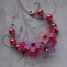Růžový náramek s perličkami a kvítky