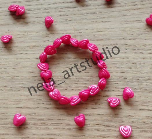 Náramek srdce červený