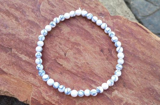 Magnezitt 3 mm jemný pružný náramek