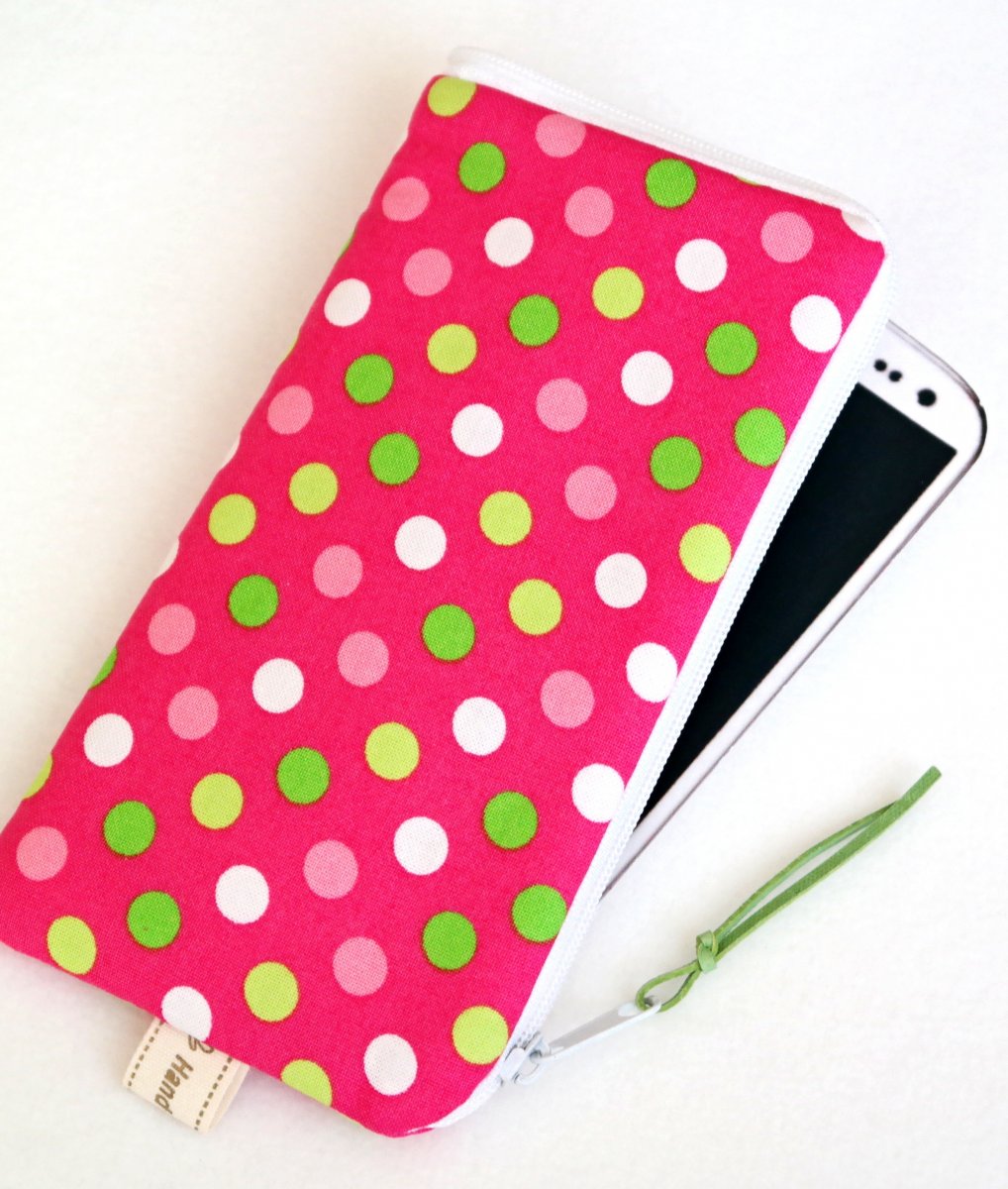 ZAKÁZKA -  obal pro velikost mobilu 8 x 15,5 cm