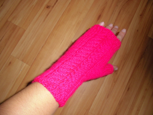 Návleky Šipky-neonové cyklamenové (18-20 cm)