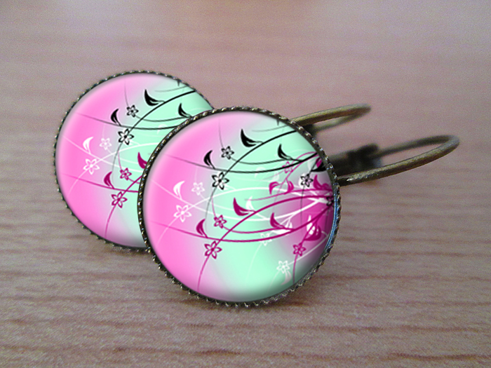 VINTAGE VISACÍ NÁUŠNICE - Nevinnost