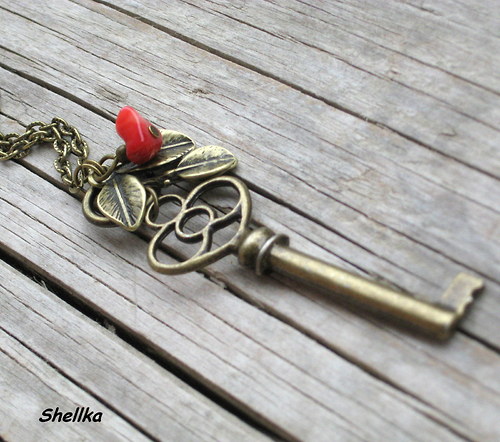 Náhrdelník ,,KEY TO THE HEART,,