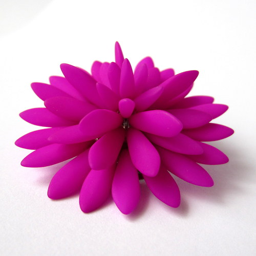 Svítící brož-fialová