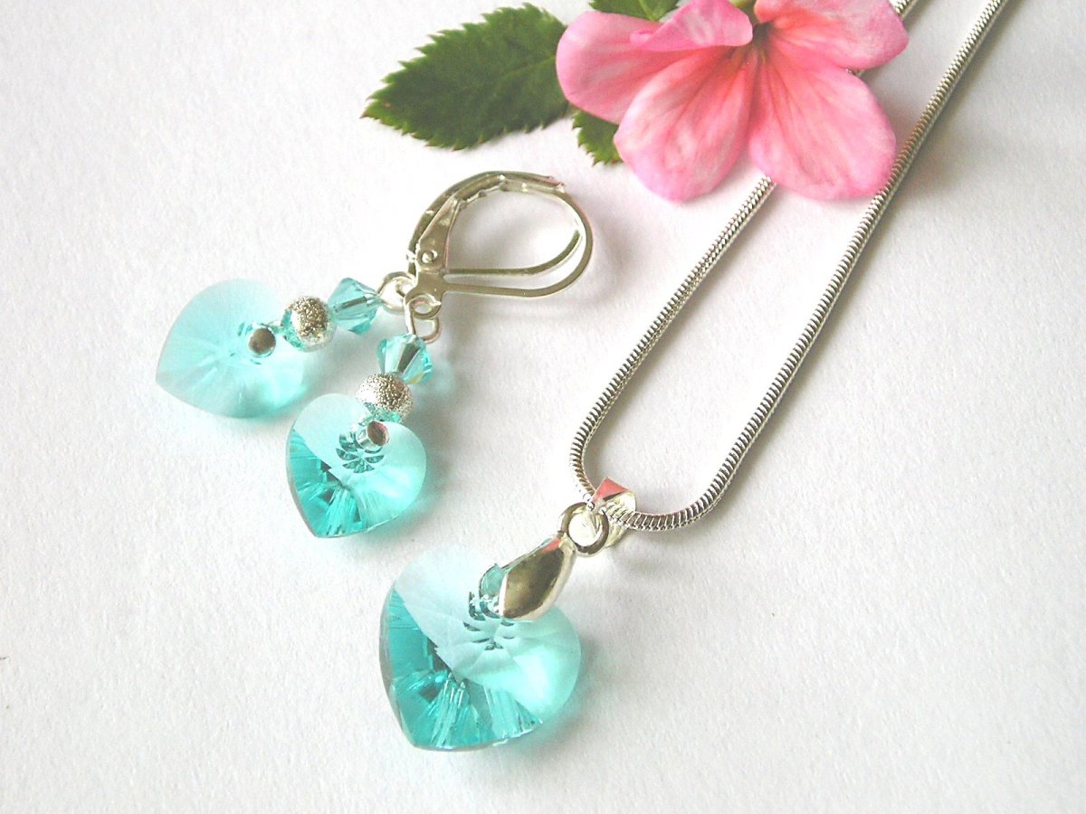 Swarovski sada Light Turquoise