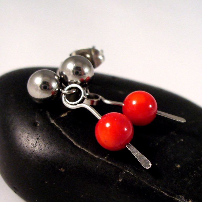 NÁUŠNICE / puzety Brusinky 