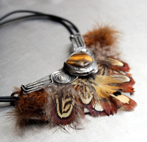 NÁHRDELNÍK INDIAN SUMMER