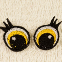 Vyšívané oči žluté s řasami 2cm 1 pár
