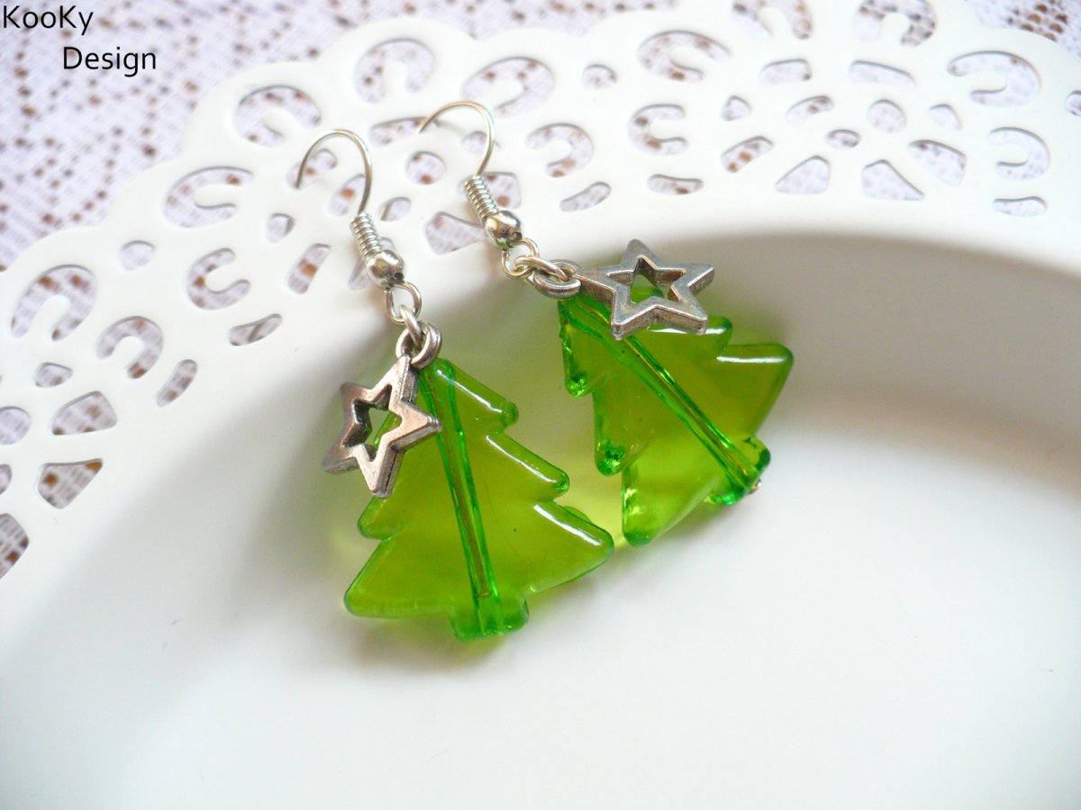 Visací náušnice - vánoční stromeček