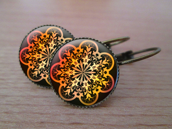 VINTAGE VISACÍ NÁUŠNICE - Orientální hvězda - žhavá