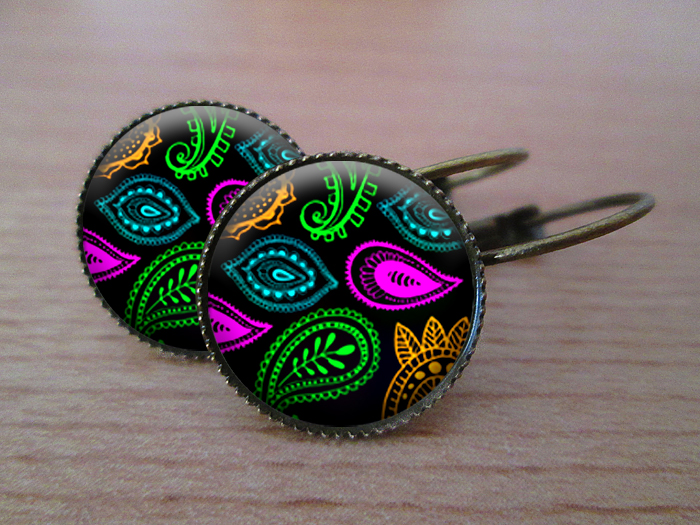 VINTAGE VISACÍ NÁUŠNICE - barevný orient