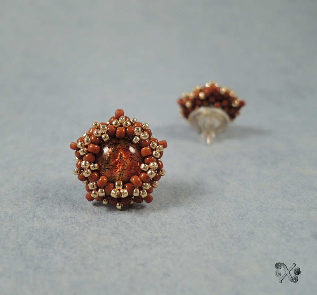 Země zlatá (Gold Earth)