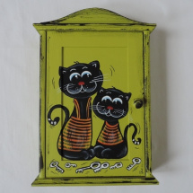 Domeček-skříňka na klíče-kočky černo-zelené
