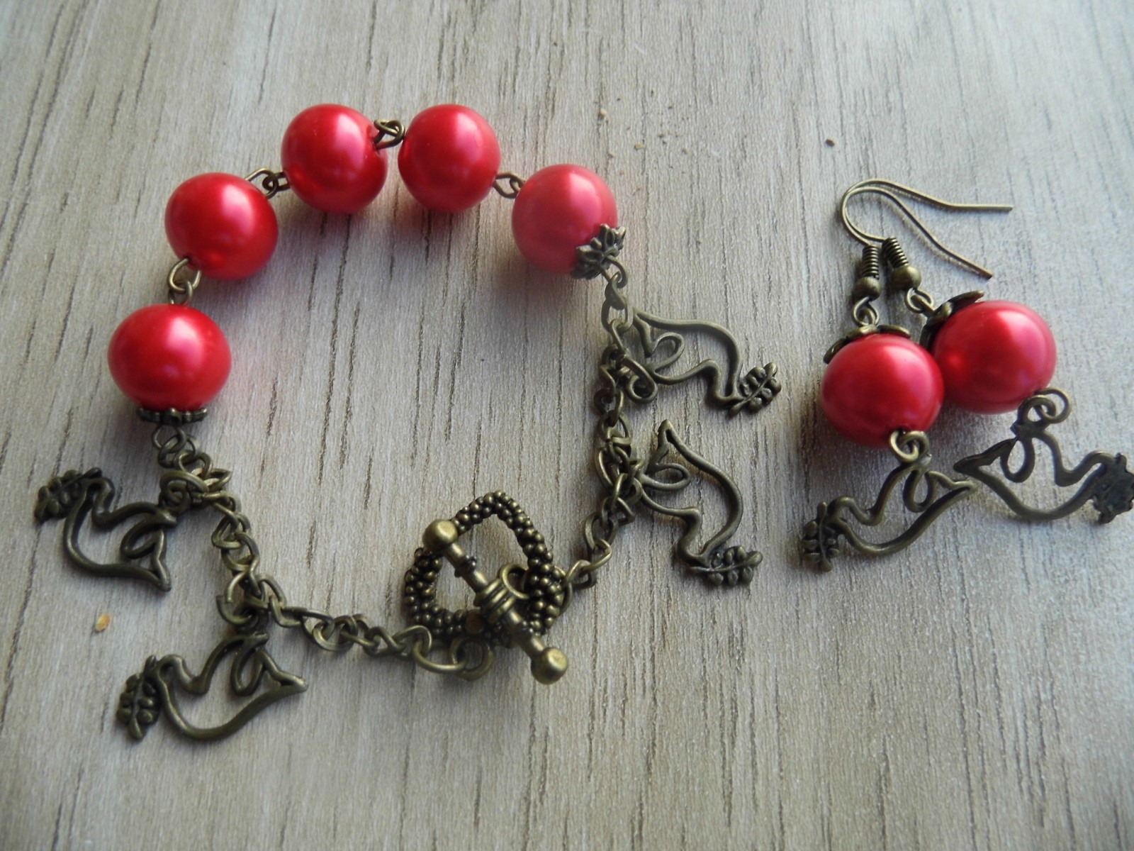 Náramek,náušnice z velkých voskových korálků