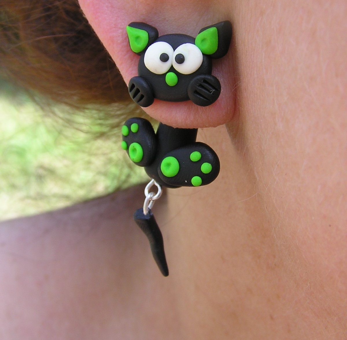 Kočičky - neonově zelená ouška