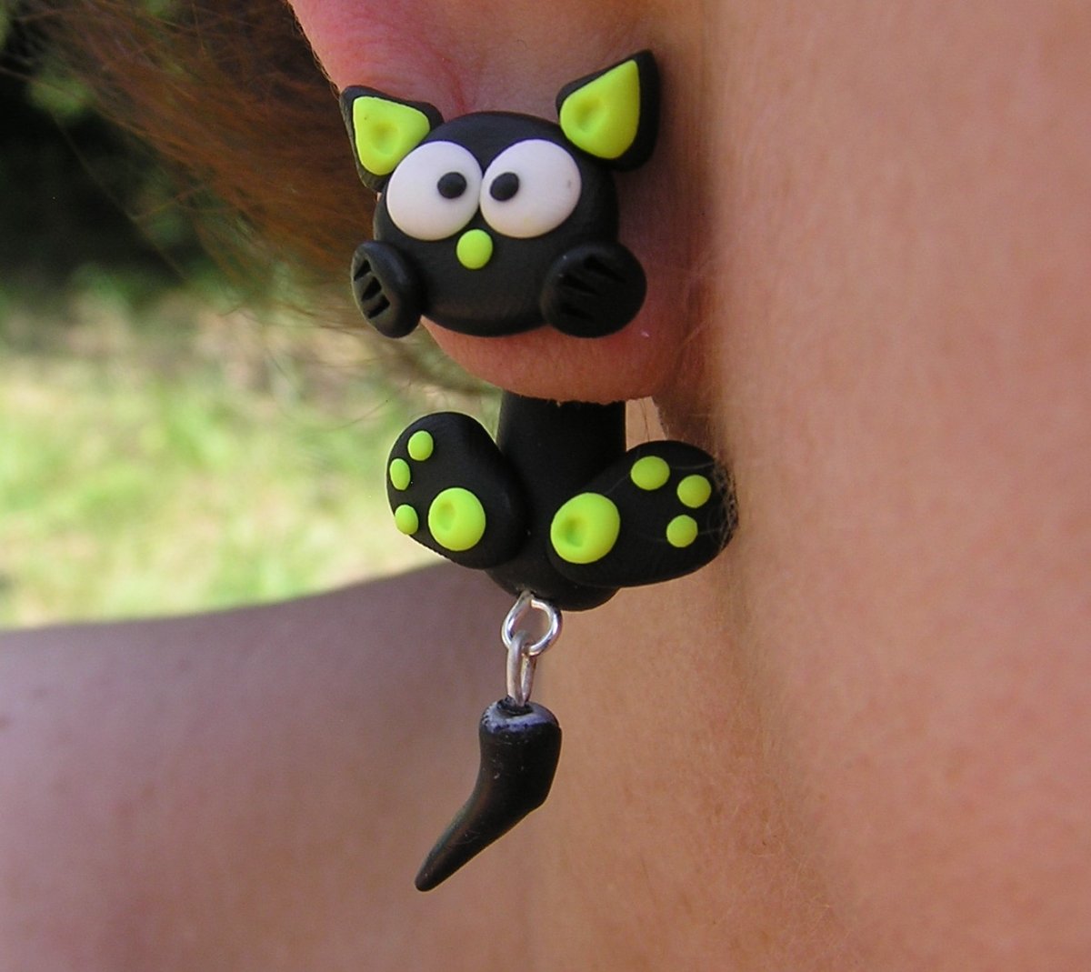 Kočičky - neonově žlutá ouška