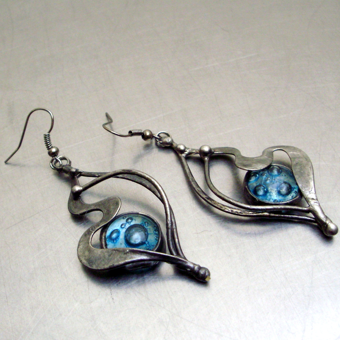 VÍŘENÍ NÁUŠNICE