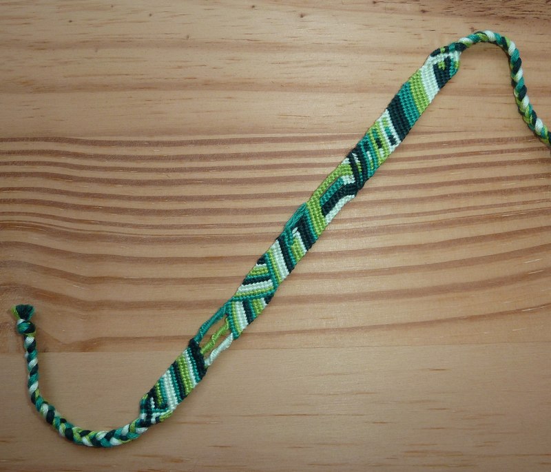 Zelený kombinovaný náramek