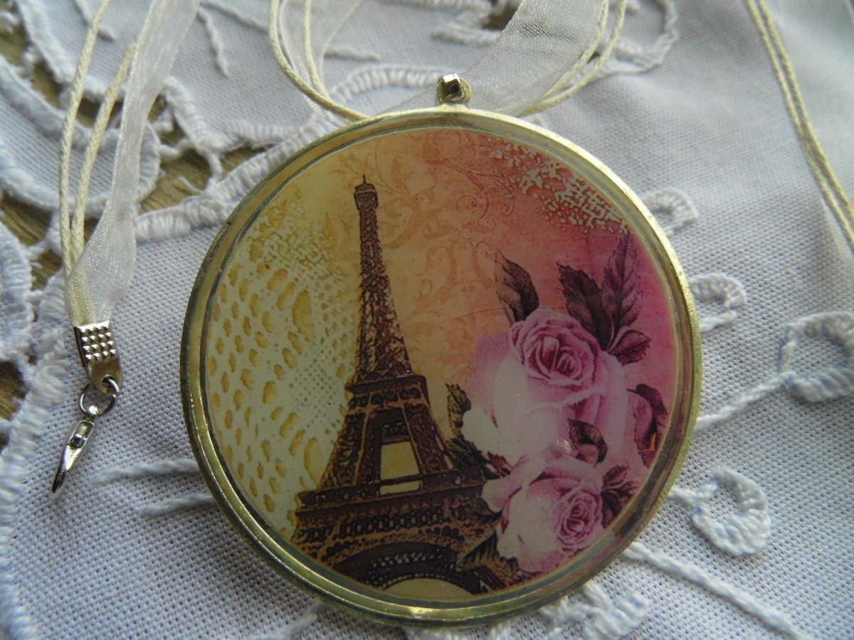 náhrdelnk na org.stuze - zalito pryskyřicí