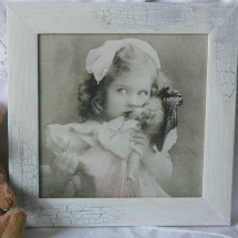 Obrázek holčička s panenkou