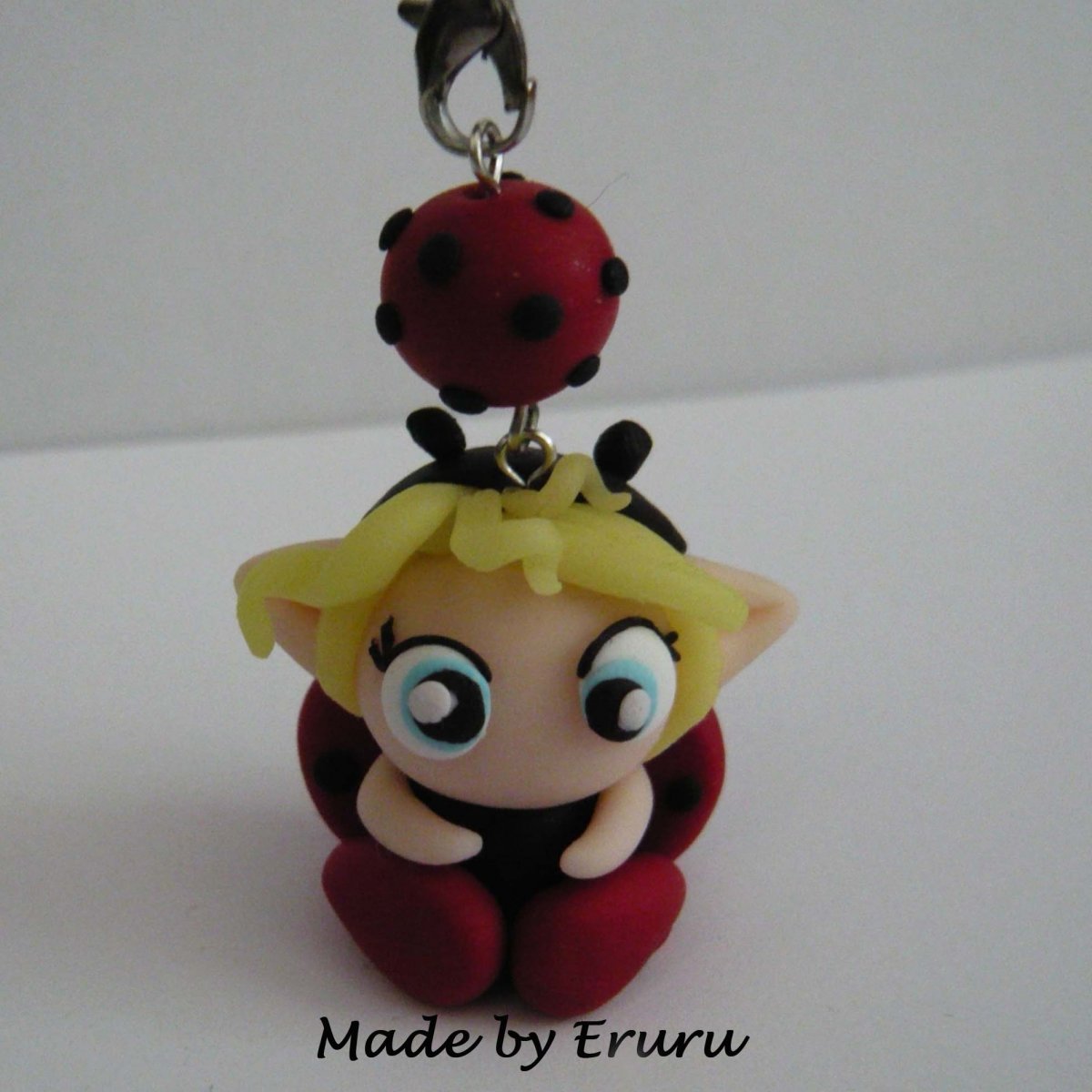 Vílí beruna na karabince