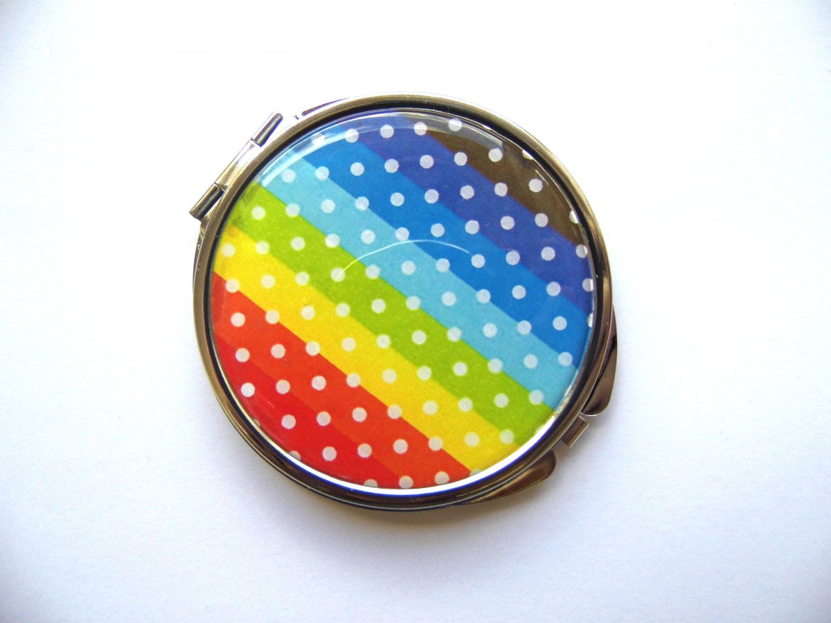 Duhové zrcátko s puntíky