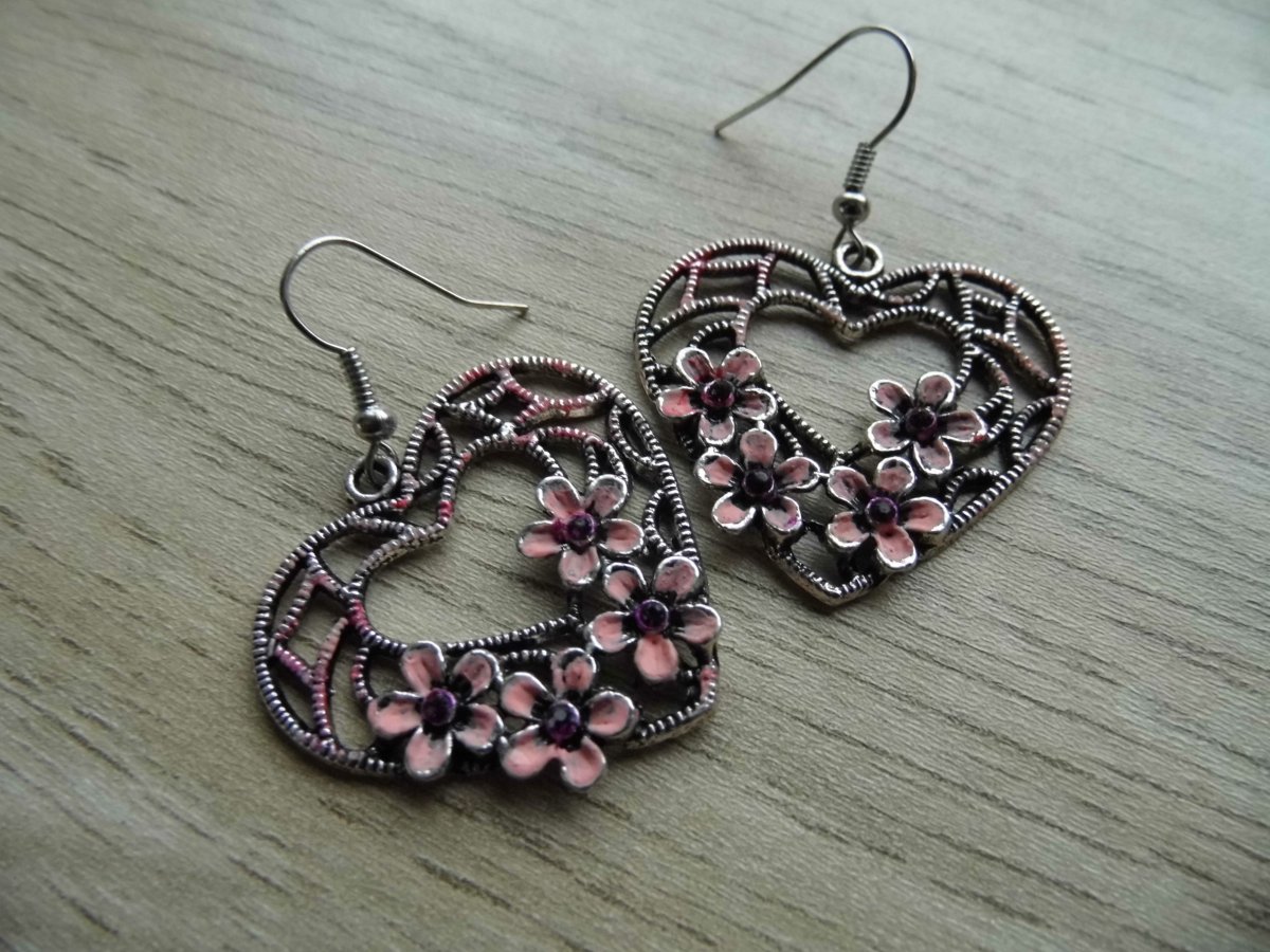 náušnice - srdce na dlani