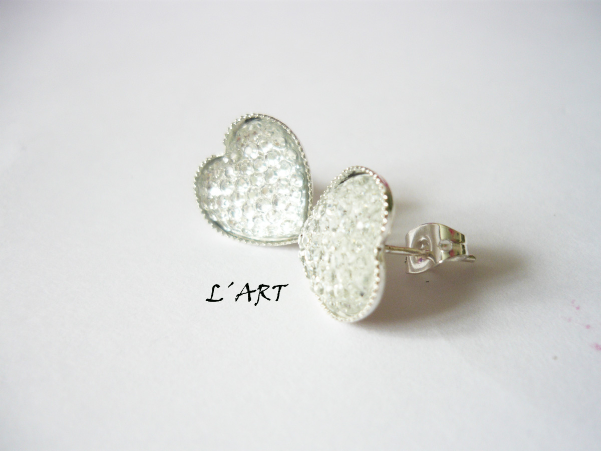 Třpytivá srdíčka bílá