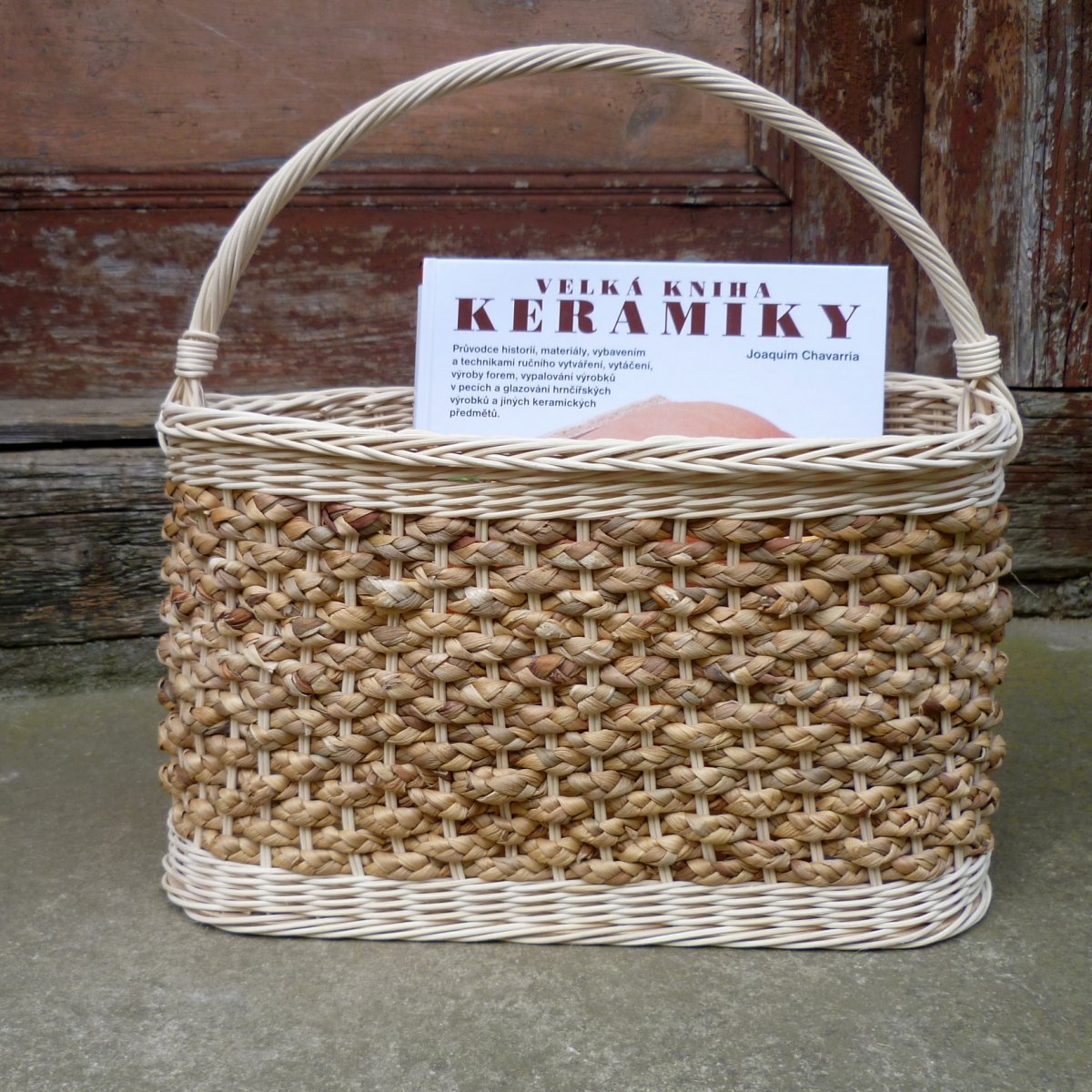 košík na noviny......