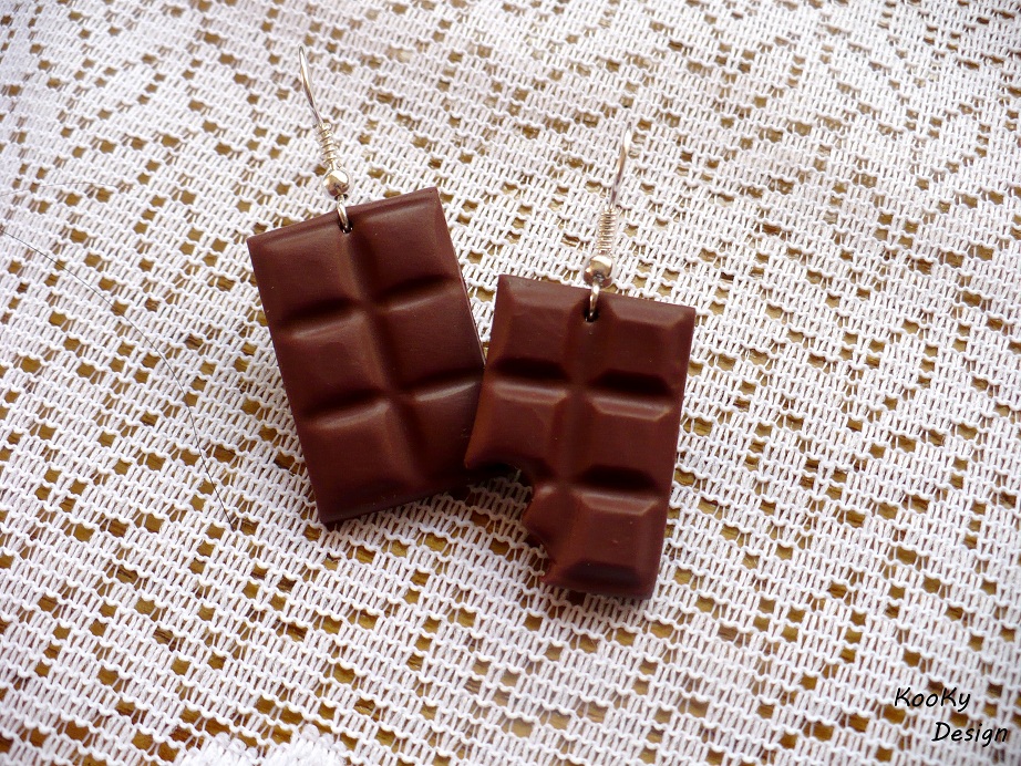 Visací náušnice - nakousnuté čokoládky